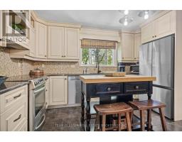 20 PARKVIEW DRIVE - 17