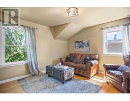 20 PARKVIEW DRIVE - 32