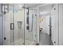 20 PARKVIEW DRIVE - 40