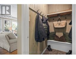 20 PARKVIEW DRIVE - 42