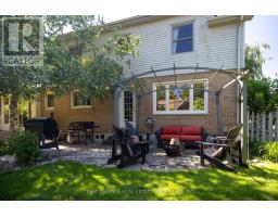 20 PARKVIEW DRIVE - 8