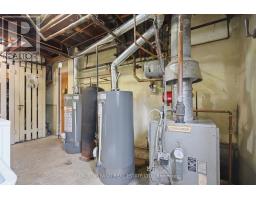 107 WINDSOR CRESCENT - 11