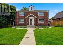107 WINDSOR CRESCENT - 2