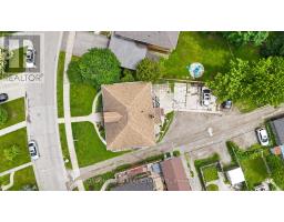 107 WINDSOR CRESCENT - 25