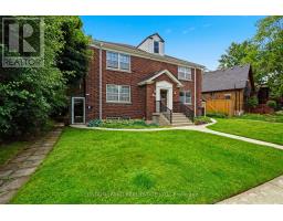 107 WINDSOR CRESCENT - 3
