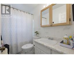 204 BURNSIDE DRIVE - 16
