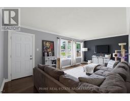 204 BURNSIDE DRIVE - 4