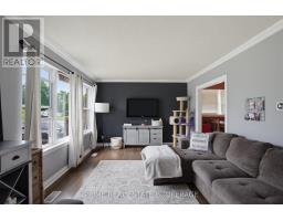 204 BURNSIDE DRIVE - 6