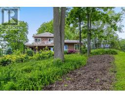 136 BRAYSIDE STREET - 35