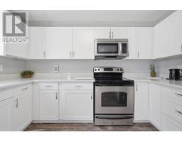 78 - 141 CONDOR COURT - 14