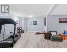 78 - 141 CONDOR COURT - 23