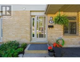 78 - 141 CONDOR COURT - 4