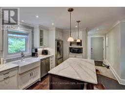 4 JERSEYVILLE ROAD E - 9