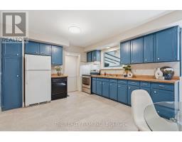 45 AMY CRESCENT - 10