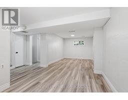 45 AMY CRESCENT - 22