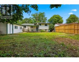 45 AMY CRESCENT - 37