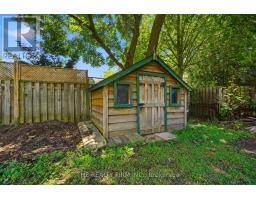 45 AMY CRESCENT - 38
