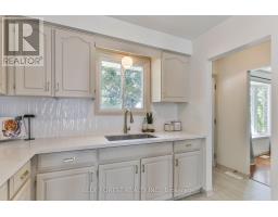 71 ROSAMOND CRESCENT - 11