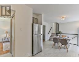 71 ROSAMOND CRESCENT - 13