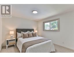 71 ROSAMOND CRESCENT - 17