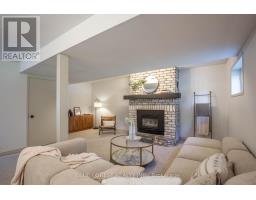 71 ROSAMOND CRESCENT - 27