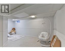 71 ROSAMOND CRESCENT - 30