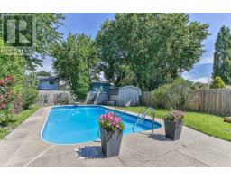 71 ROSAMOND CRESCENT - 38