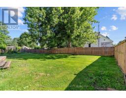 15 DUNDAS STREET - 13