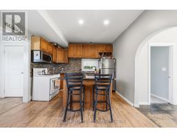 15 DUNDAS STREET - 23