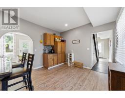 15 DUNDAS STREET - 26