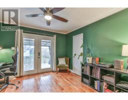 941 QUEENS AVENUE - 25