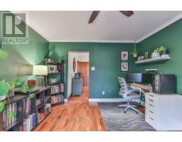 941 QUEENS AVENUE - 26