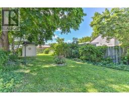 941 QUEENS AVENUE - 39