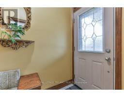 941 QUEENS AVENUE - 6