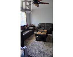 168 ELK STREET - 13