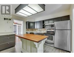16 LANSDOWNE AVENUE - 15