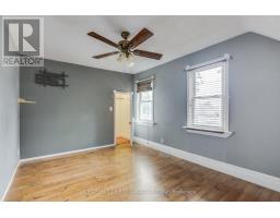 16 LANSDOWNE AVENUE - 22