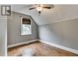 16 LANSDOWNE AVENUE - 24