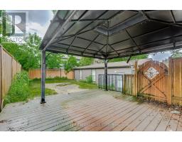 16 LANSDOWNE AVENUE - 33
