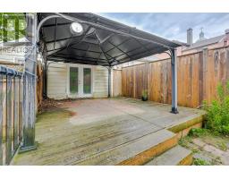 16 LANSDOWNE AVENUE - 34