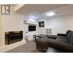 1674 ALDERSBROOK ROAD - 29