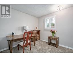 485 FERNDALE AVENUE - 25