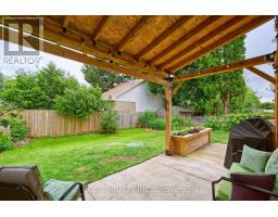 485 FERNDALE AVENUE - 27