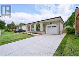 485 FERNDALE AVENUE - 3