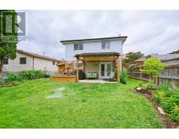485 FERNDALE AVENUE - 32