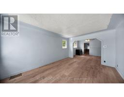 1624 LEONARD STREET - 12