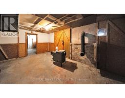 1624 LEONARD STREET - 23