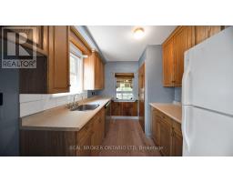 1624 LEONARD STREET - 7