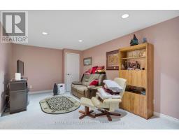 590 SPRUCEWOOD DRIVE - 26