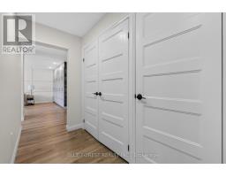 202 - 600 GRENFELL DRIVE - 14